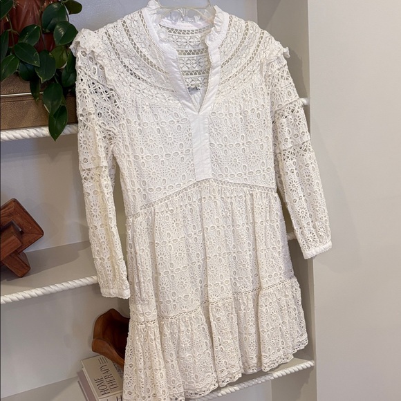 VINEYARD VINES White Tiered Eyelet Ruffled Mini Dress size XS - Picture 2 of 5